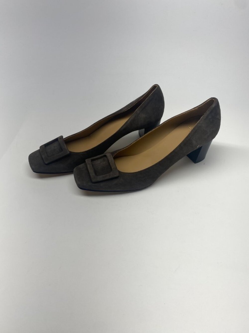 ANN MASHBURN Womens Buckle Pump In Truffle Suede Sz 11